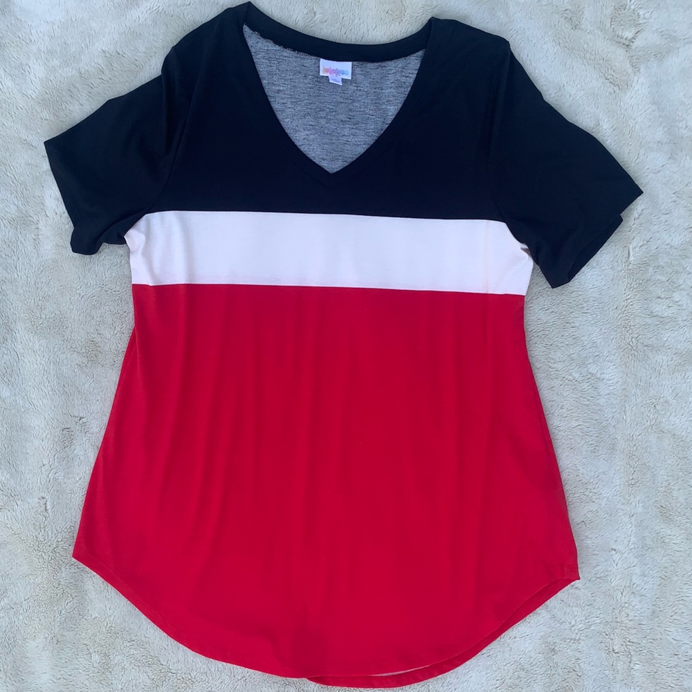 LuLaRoe NWOT black-red-white tee L